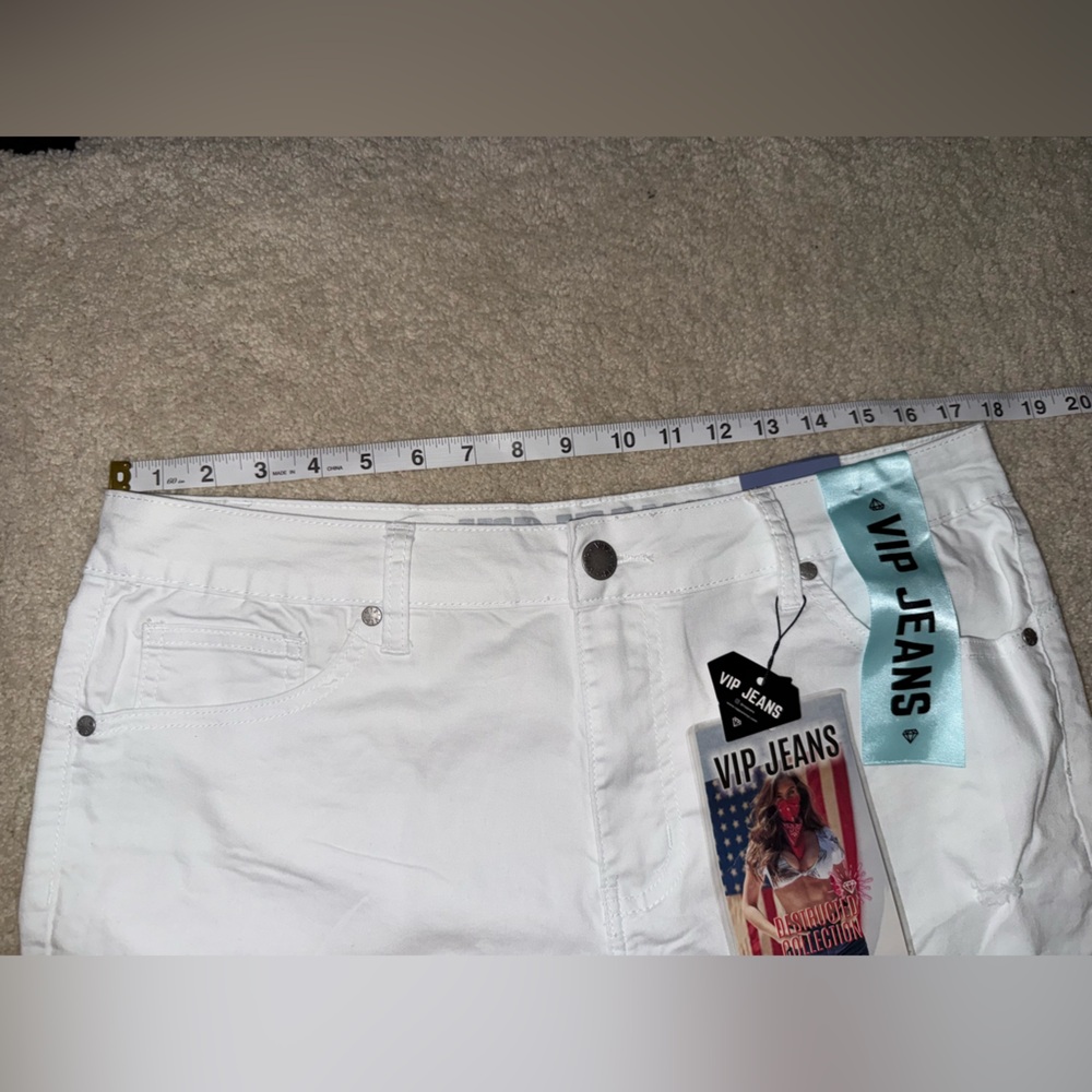 VIP Jeans - Picture 2 of 8